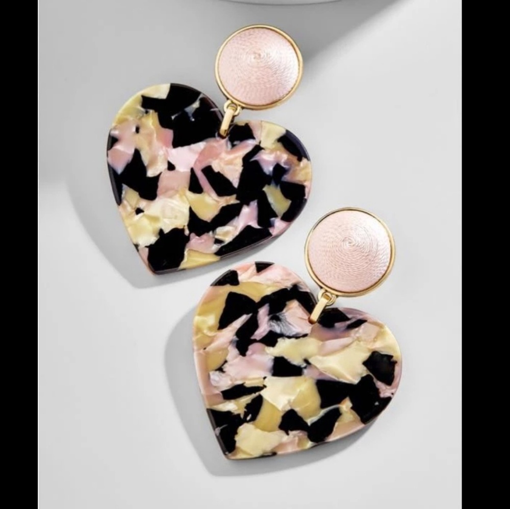 Fashion earrings 😍